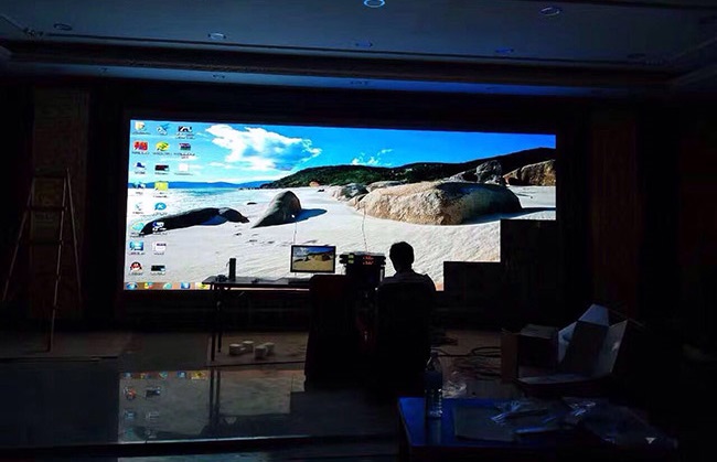 海豐縣某企業會議室室內P3led顯示屏