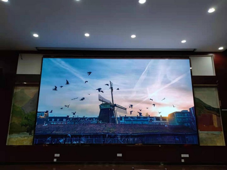 廣州大學附屬學校P2.5led顯示屏項目 廣州大學附屬學校P2.5led顯示屏項目