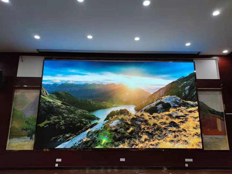 廣州大學附屬學校P2.5led顯示屏項目 廣州大學附屬學校P2.5led顯示屏項目