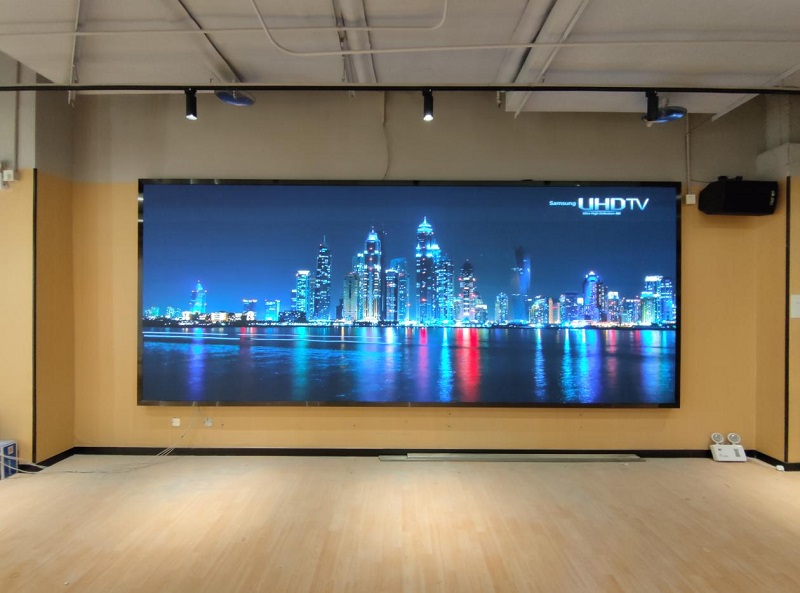 北京We+健身房led顯示屏項目 北京We+健身房led顯示屏項目