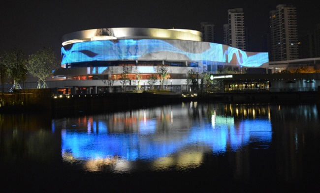 華邦瀛，全面引領(lǐng)COB顯示跨入全場景時代