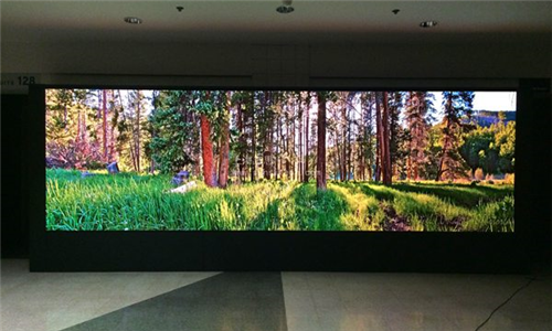 體育中心P1.932小間距led顯示屏案例